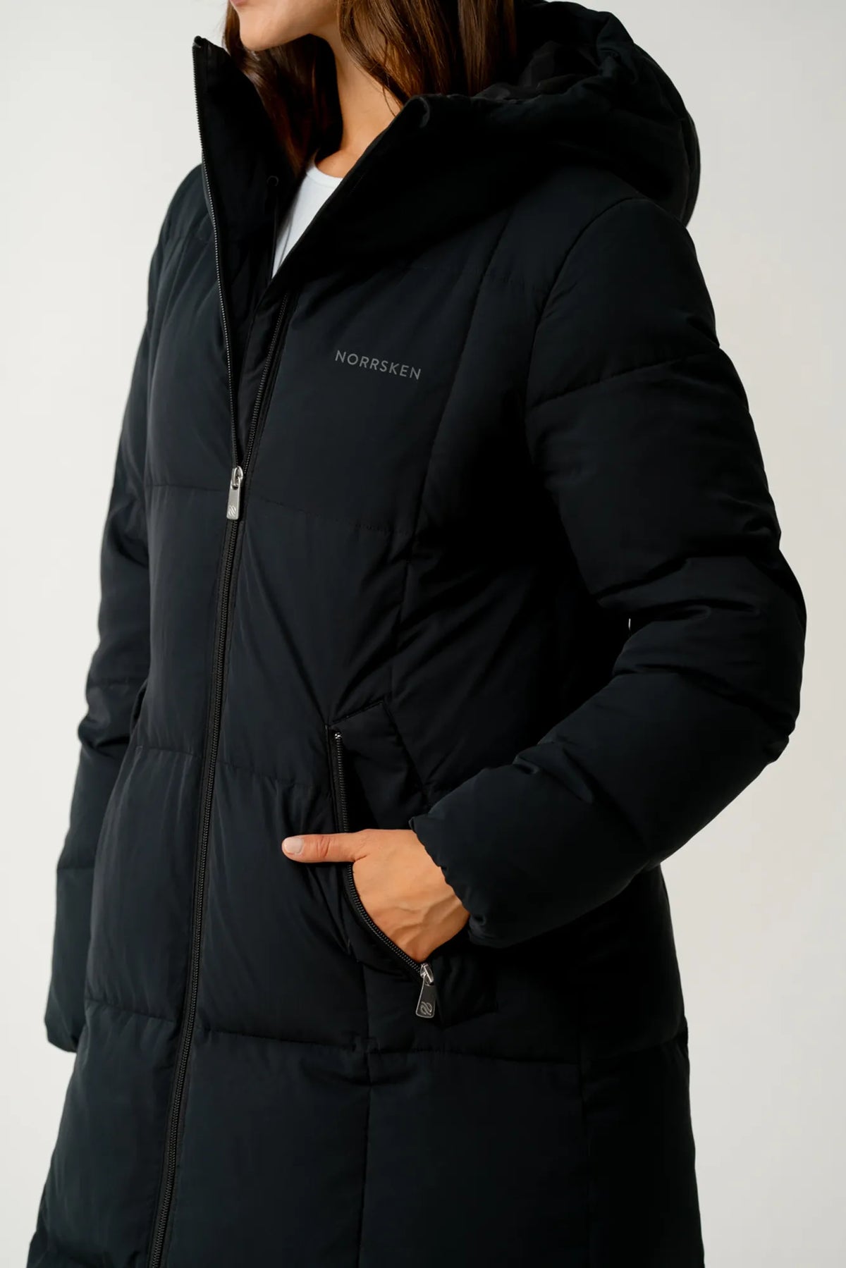 Malung_BLANK_black-6
