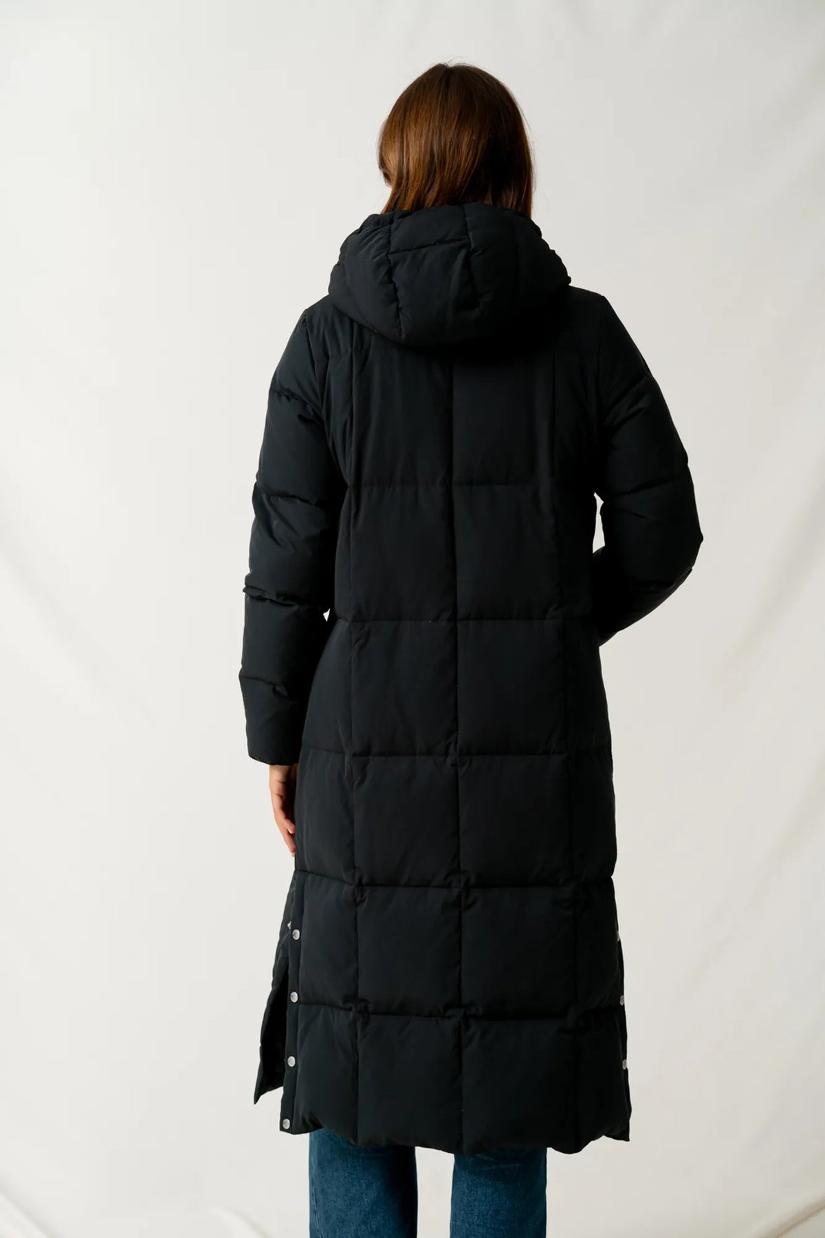 Malung_BLANK_black-7