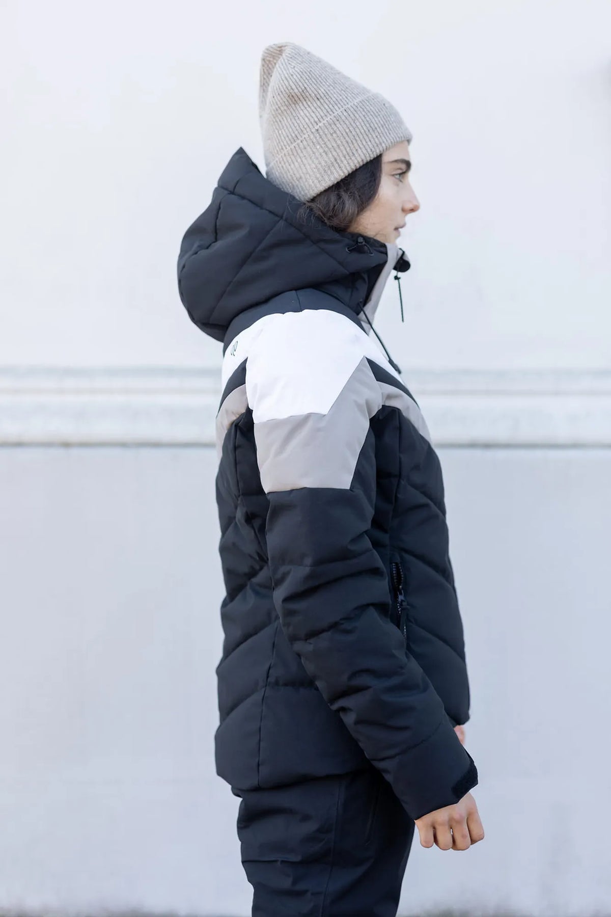 kvisla_BLANK_svart_BLANK_(3)
