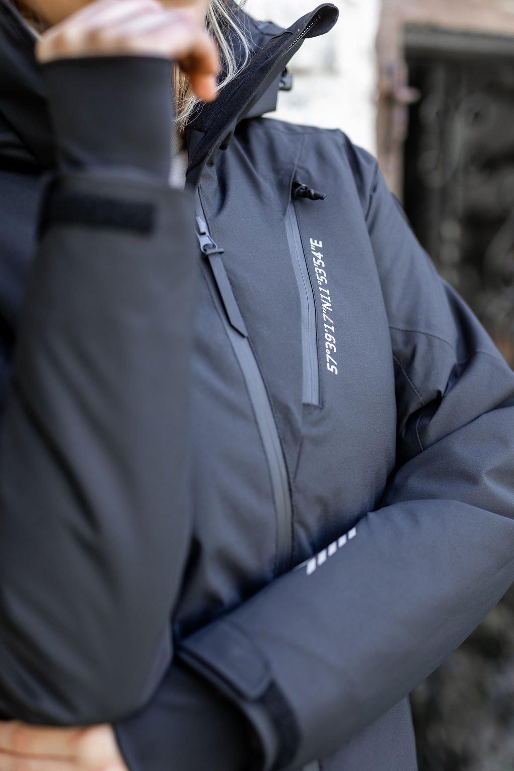 TARFALA SKIDJACKA SVART – DAM